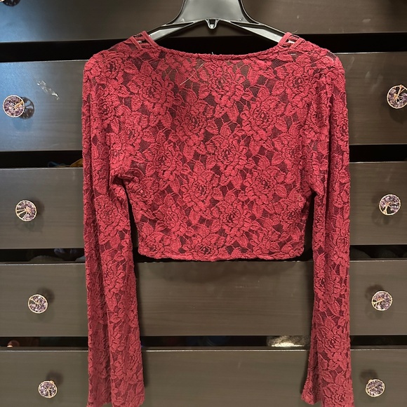 Burgundy Lace Crop Top with Bell Sleeves - Picture 4 of 5